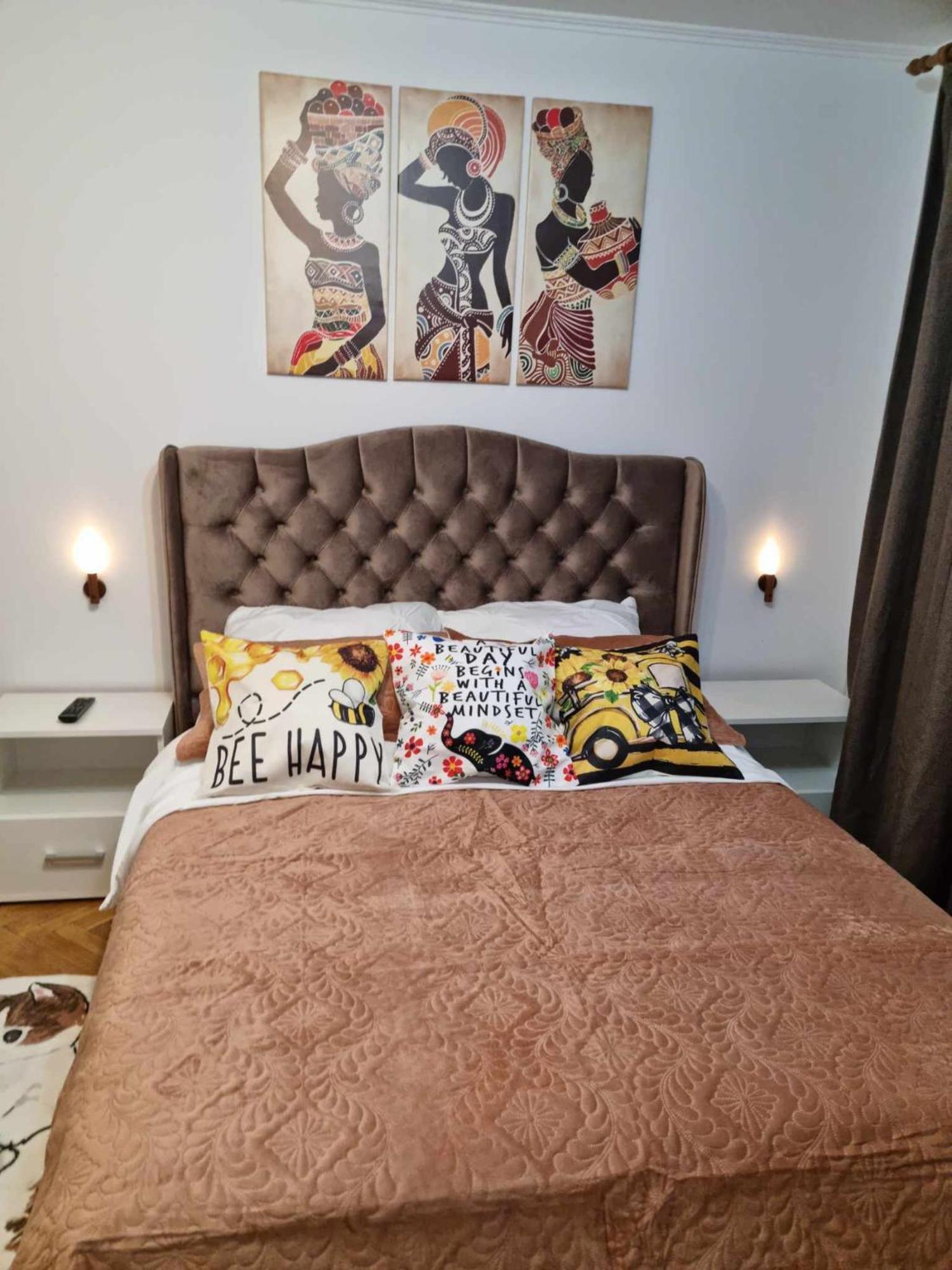 Lovely 2 Bedrooms Flat Cornelia- Central Corabia Exterior foto